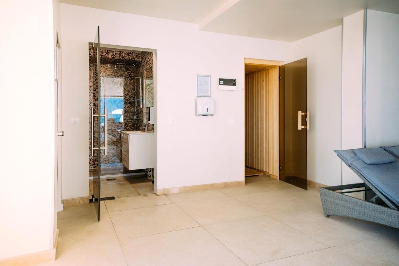 Alezzi Majestic Apartments 115 Năvodari Kültér fotó